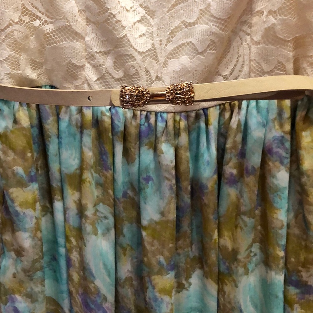 Spring Dress - Picture 4 of 8